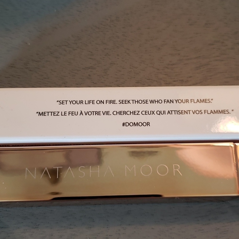 NIB Natasha Moor Moor Power Extreme Volumizing Mascara Black Unused - Picture 3 of 11